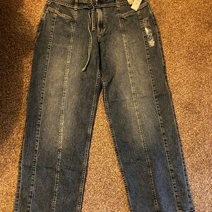 GAP Women's 90s Loose Fit Jeans